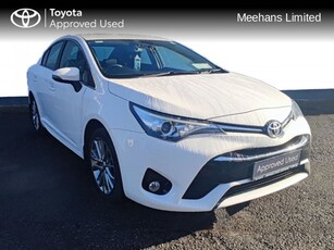 2017 - Toyota Avensis Manual