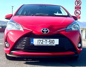 2017 - Toyota Yaris Manual