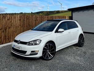 2017 - Volkswagen Golf Manual