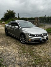 2017 - Volkswagen Passat Manual