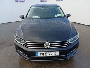 2017 - Volkswagen Passat Manual