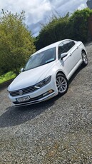 2017 - Volkswagen Passat Manual