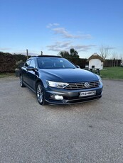 2017 - Volkswagen Passat Manual