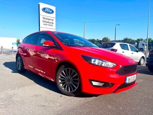 2018 - Ford Focus Manual