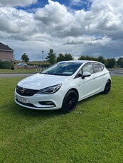 2018 - Opel Astra Manual