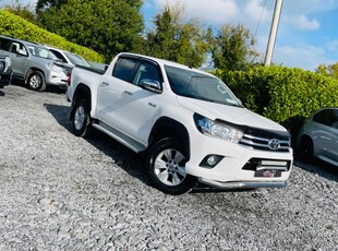 2018 - Toyota Hilux Manual