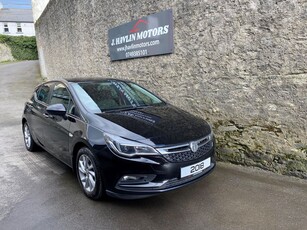 2018 - Vauxhall Astra Manual