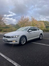 2018 - Volkswagen Passat Manual