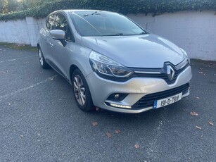 2019 - Renault Clio Manual