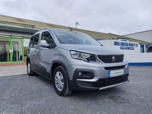 2020 - Peugeot Rifter Manual