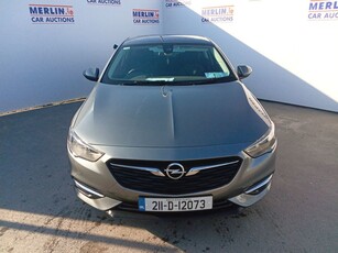 2021 - Opel Insignia Manual