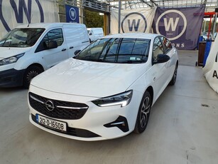 2021 - Opel Insignia Manual