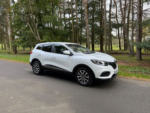 2022 - Renault Kadjar Manual