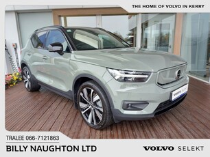 2022 - Volvo XC40 Automatic