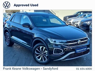 2024 - Volkswagen T-Roc Automatic