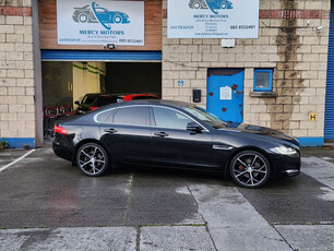 JAGUAR XF