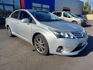 TOYOTA AVENSIS