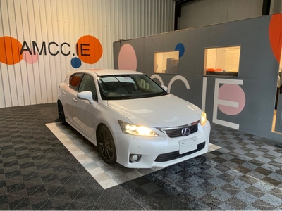 2013 (131) Lexus CT 200h