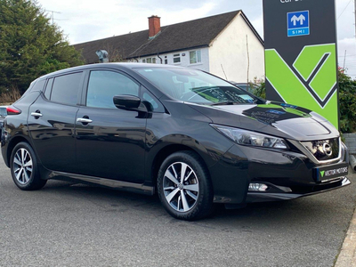 2022 (221) Nissan Leaf