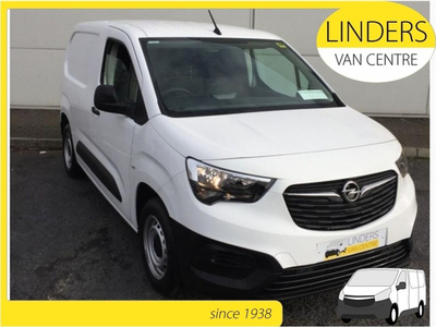 2024 (241) Opel Combo