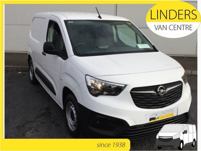 2024 (241) Opel Combo