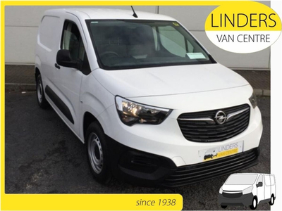 2024 (241) Opel Combo