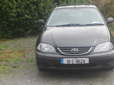 2001 - Toyota Avensis Manual