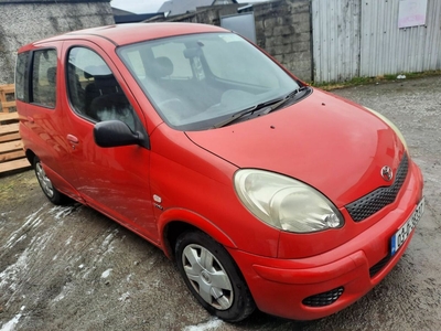 2003 - Toyota Yaris Manual