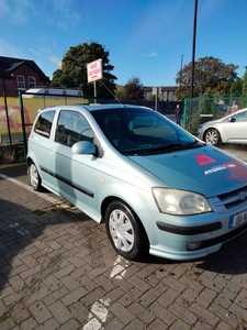 2004 - Hyundai Getz Manual