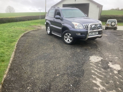 2005 - Toyota Land Cruiser Manual