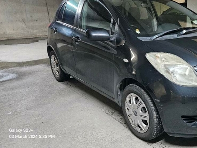 2006 - Toyota Yaris ---