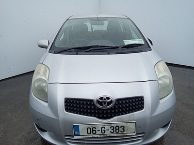 2006 - Toyota Yaris Manual