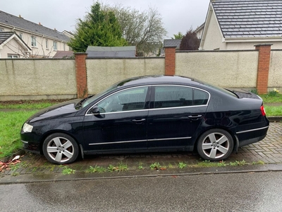 2006 - Volkswagen Passat Manual