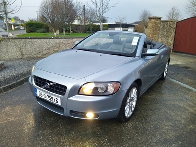 2006 - Volvo C70 Manual