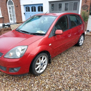 2007 - Ford Fiesta Manual