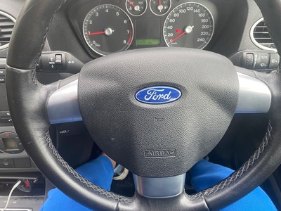 2007 - Ford Focus Manual