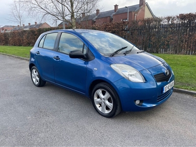 2007 - Toyota Yaris Manual