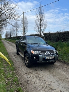 2008 - Mitsubishi L200 ---