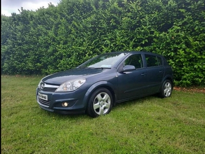 2008 - Opel Astra Manual