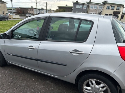 2008 - Renault Clio Automatic