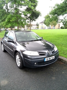 2008 - Renault Megane ---