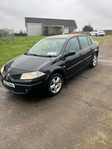 2008 - Renault Megane Manual