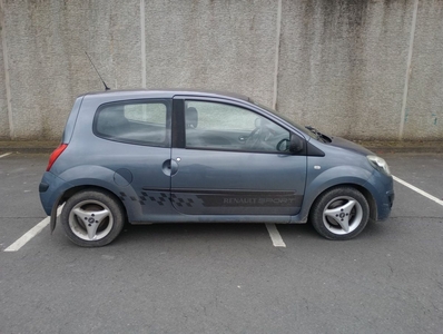 2008 - Renault Twingo Manual