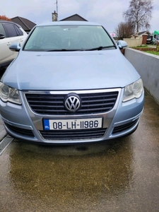 2008 - Volkswagen Passat Manual