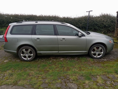 2008 - Volvo V70 Manual