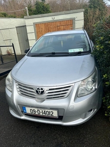 2009 - Toyota Avensis Manual