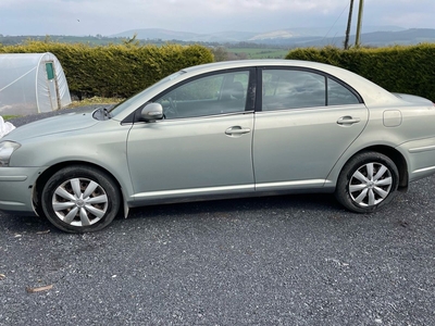 2009 - Toyota Avensis Manual