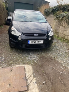 2010 - Ford S-MAX ---