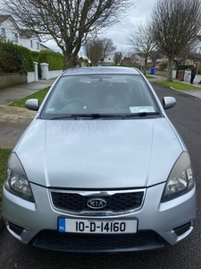 2010 - Kia Rio Manual