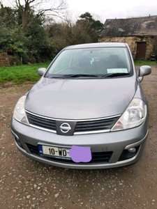 2010 - Nissan Tiida Manual